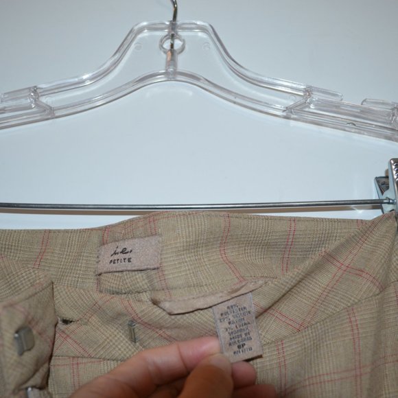 i.e. Petite Tan Plaid Lines Pattern Straight Flare Bulgaria MRise Suit Pants 8P - Picture 6 of 6